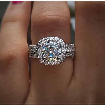 Elegant Silver-Plated Zircon Promise Ring