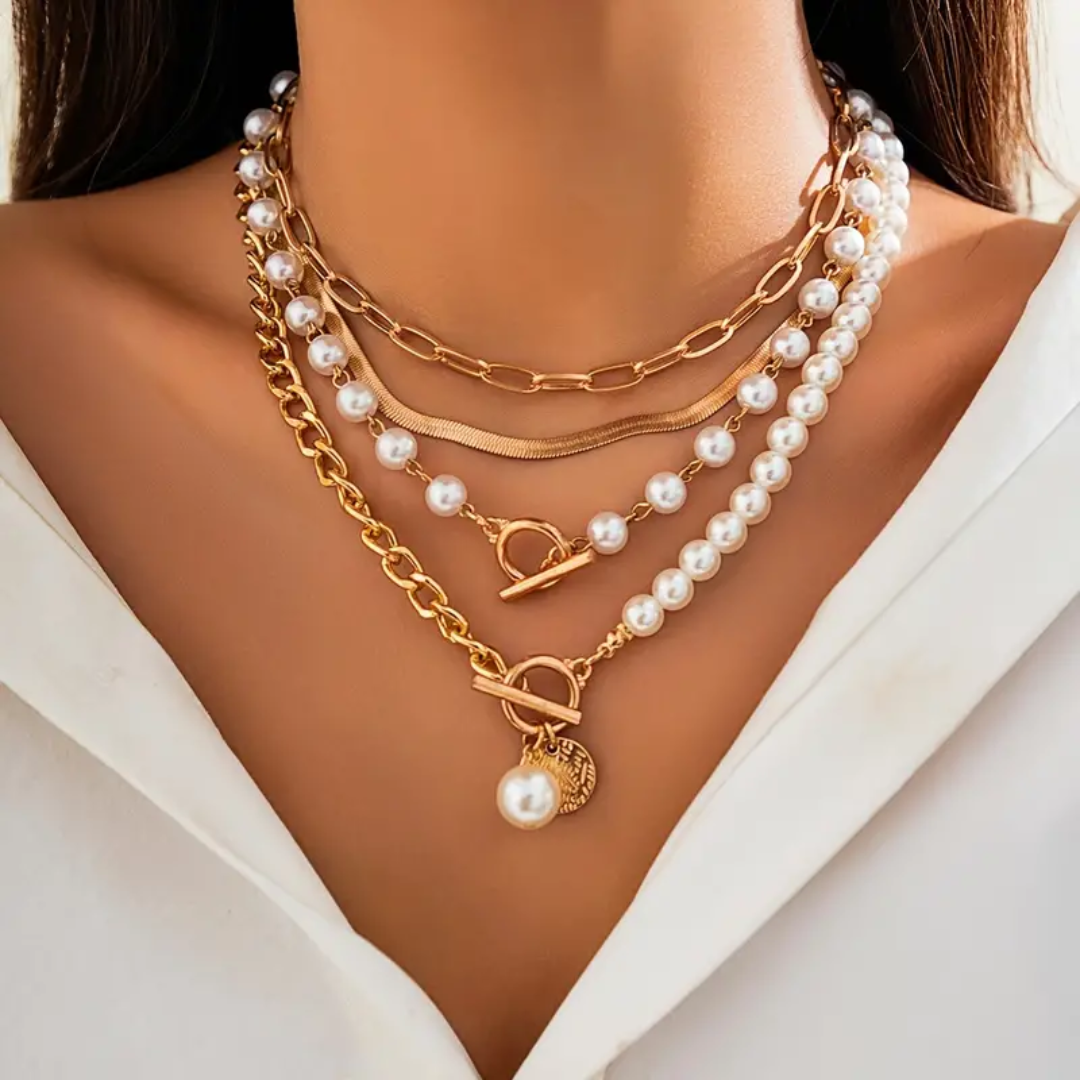 4 pieces Golden Chain Faux Pearl Pendant Necklace