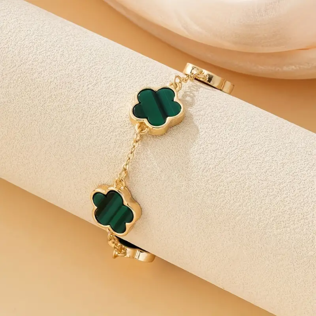 1pc Elegant Vintage-Inspired Flower Pendant Bracele